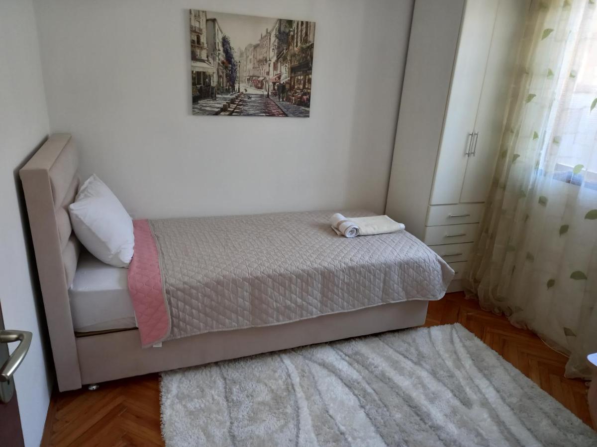 Stan U Maslinama Apartment Podgorica Exterior photo